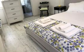 Athens Airport, Seaside House
